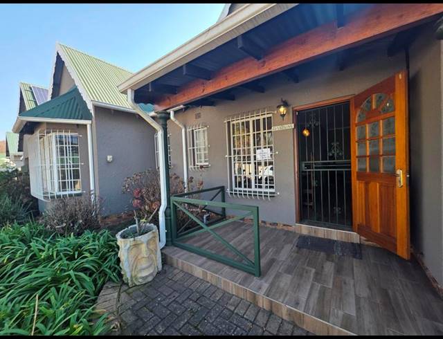 3 BEDROOM HOUSE FOR SALE IN PLANTATION